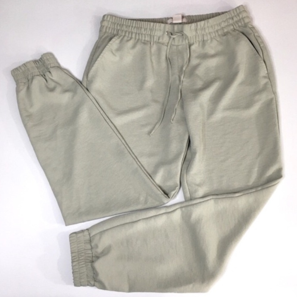 H&M | Light Green Pants